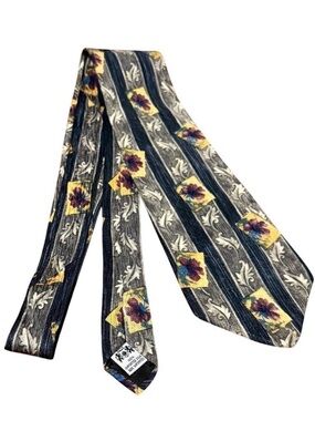 The Met Metropolitan Museum of Art Vintage 100% Silk Tie Black Floral 90s